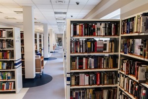 library-488691_640